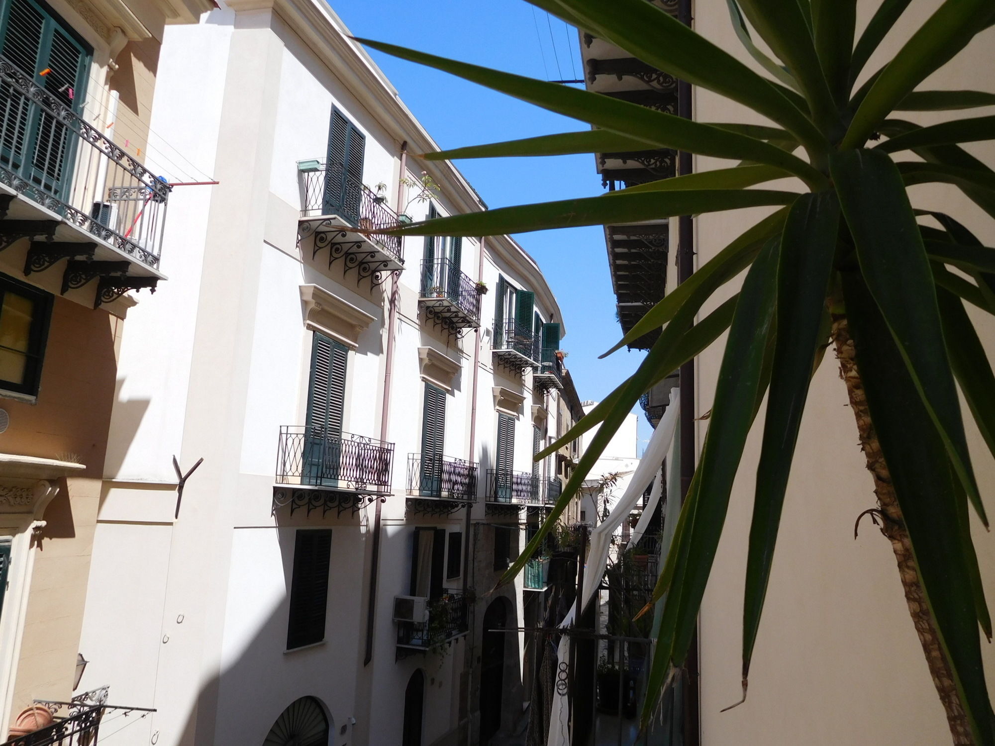 Ostello Exclusive Dependance Palermo Exterior foto